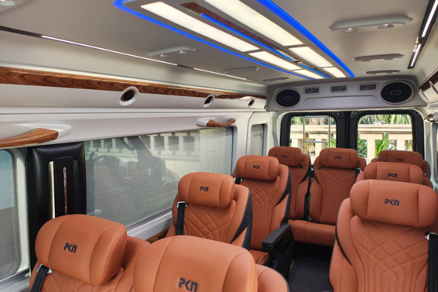 Urbania VIP Luxury 9+1